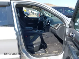 2013 Jeep Grand Cherokee Laredo with VIN 1C4RJFAG5DC634685, listed as a IAAI auction lot 41792147 with 260,594 mi miles. Bid and sale history available at carsss.com. Image 5.