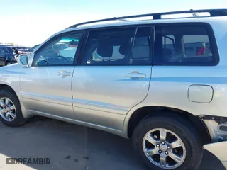 2004 Toyota Highlander with VIN JTEEP21A140009053, listed as a IAAI auction lot 41743965 with 204,882 mi miles. Bid and sale history available at carsss.com. Image 14.