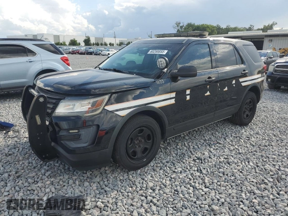 2017 Ford Police Interceptor Utility z VIN 1FM5K8AR8HGD44315, wystawiony jako Copart lot #60288855 z przebiegiem 77 052 mil mil oraz Szkoda całkowita • Salvage title. Historia ofert i sprzedaży dostępna na DreamBid. Obrazek 1.