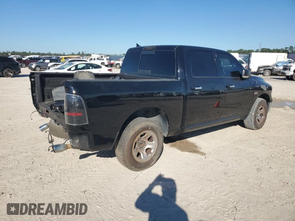 2015 Ram 1500 Outdoorsman z VIN 1C6RR6LT2FS582760, wystawiony jako Copart lot #81232474 z przebiegiem 163 331 mil mil oraz Szkoda całkowita • Salvage title. Historia ofert i sprzedaży dostępna na DreamBid. Obrazek 3.
