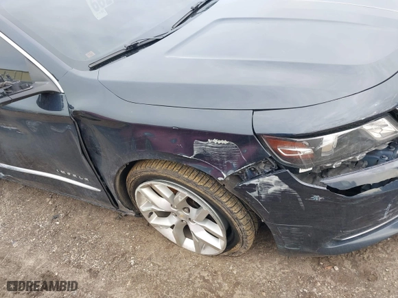 2018 Chevrolet Impala Premier with VIN 2G1125S35J9149278, listed as a IAAI auction lot 41727245 with 131,749 mi miles. Bid and sale history available at carsss.com. Image 6.