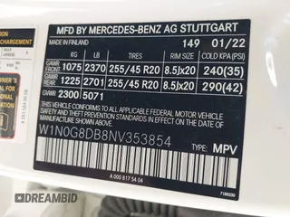 2022 Mercedes-Benz GLC with VIN W1N0G8DB8NV353854, listed as a IAAI auction lot 40655985 with 23,591 mi miles. Bid and sale history available at carsss.com. Image 9.