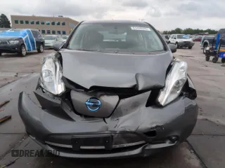 2015 Nissan LEAF S with VIN 1N4AZ0CP3FC327105, listed as a Copart auction lot 61426595 with 71,693 mi miles and Salvage title. Bid and sale history available at DreamBid. Image 5.