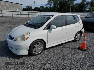 2007 Honda Fit Sport with VIN JHMGD38677S051716, listed as a Copart auction lot 69946814 with 177,070 mi miles and Salvage Title. Bid and sale history available at carsss.com. Image 1.