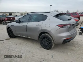 2021 Maserati Levante GranSport with VIN ZN661XUS7MX359594, listed as a Copart auction lot 82664484 with 0 mi miles and Salvage Title. Bid and sale history available at carsss.com. Image 2.