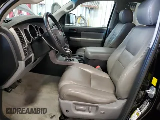 2011 Toyota Sequoia SR5 with VIN 5TDBW5G17BS040661, listed as a Copart auction lot 80119684 with 205,842 mi miles and Clean Title. Bid and sale history available at carsss.com. Image 7.