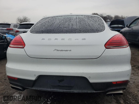 2015 Porsche Panamera 4 with VIN WP0AA2A73FL003376, listed as a Copart auction lot 47067405 with 92,308 mi miles and Salvage Title. Bid and sale history available at DreamBid. Image 6.
