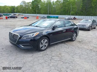 2017 Hyundai Sonata Hybrid Limited with VIN KMHE34L14HA055044, listed as a IAAI auction lot 42021191 with 286,825 mi miles. Bid and sale history available at carsss.com. Image 17.