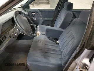 1996 Oldsmobile Cutlass Ciera with VIN 1G3AJ5547T6425095, listed as a Copart auction lot 44948715 with 168,084 mi miles and Salvage Title. Bid and sale history available at DreamBid. Image 7.