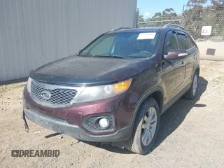 2011 Kia Sorento EX with VIN 5XYKU4A20BG001554, listed as a IAAI auction lot 41954009 with 119,323 mi miles. Bid and sale history available at carsss.com. Image 2.