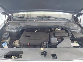 2019 Hyundai Santa Fe SE с VIN 5NMS23AD8KH043803, выставлен на аукционе IAAI как лот 42689607 с пробегом 130 431 миль миль и . История ставок и продаж доступна на DreamBid. Изображение 10.