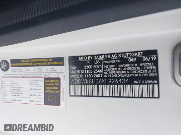 2019 Mercedes-Benz C 63 S AMG with VIN WDDWK8HB6KF926434, listed as a IAAI auction lot 41521120 with 87,095 mi miles and . Bid and sale history available at carsss.com. Image 9.