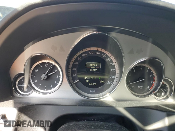 2013 Mercedes-Benz E-Class E 350 with VIN WDDKJ8JB4DF200442, listed as a Copart auction lot 70574794 with 135,940 mi miles and Clean Title. Bid and sale history available at carsss.com. Image 9.