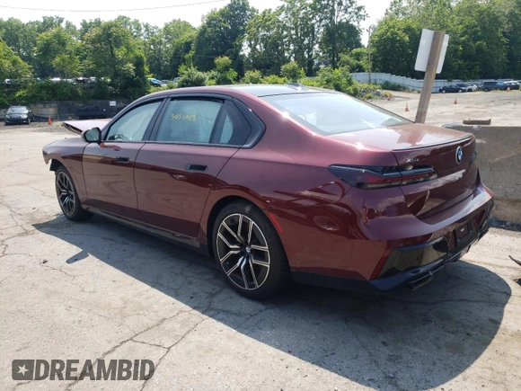 2023 BMW 7 Series 760i xDrive z VIN WBA33EJ0XPCM54259, wystawiony jako Copart lot #56311923 z przebiegiem Nie podano mil oraz . Historia ofert i sprzedaży dostępna na DreamBid. Obrazek 2.