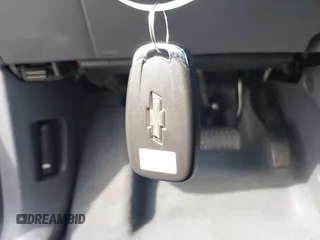 2020 Chevrolet Bolt EV LT z VIN 1G1FY6S0XL4108666, wystawiony jako IAAI lot #41682212 z przebiegiem 34 387 mil mil oraz . Historia ofert i sprzedaży dostępna na DreamBid. Obrazek 11.