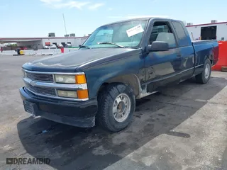 1999 Chevrolet C/K 1500 with VIN 1GCEC19R0XR146778, listed as a IAAI auction lot 42104540 with 221,531 mi miles. Bid and sale history available at carsss.com. Image 2.