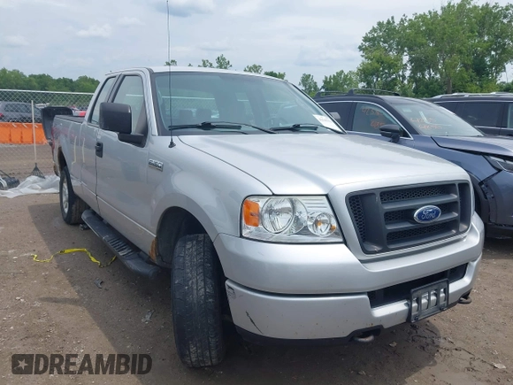 2005 Ford F-150 STX with VIN 1FTRX14W05FB41582, listed as a IAAI auction lot 42545331 with 111,555 mi miles and . Bid and sale history available at DreamBid. Image 1.