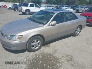 1998 Lexus ES 300 with VIN JT8BF28G6W5042042, listed as a IAAI auction lot 42000714 with 115,279 mi miles and . Bid and sale history available at DreamBid. Image 17.