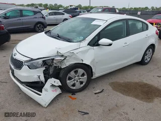 2016 Kia Forte LX with VIN KNAFK4A63G5576853, listed as a IAAI auction lot 41932765 with 77,655 mi miles. Bid and sale history available at carsss.com. Image 6.