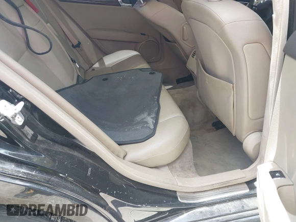 2009 Mercedes-Benz C 300 Sport with VIN WDDGF81X39R077130, listed as a IAAI auction lot 42546782 with 151,389 mi miles and . Bid and sale history available at DreamBid. Image 8.