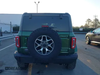 2023 Ford Bronco z VIN 1FMEE5DP2PLB43810, wystawiony jako IAAI lot #41656885 z przebiegiem 22 178 mil mil oraz . Historia ofert i sprzedaży dostępna na DreamBid. Obrazek 16.