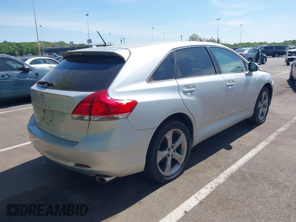 2010 Toyota Venza z VIN 4T3ZK3BB4AU027331, wystawiony jako IAAI lot #42244316 z przebiegiem 173 617 mil mil oraz . Historia ofert i sprzedaży dostępna na DreamBid. Obrazek 4.