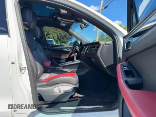 2016 Porsche Macan S with VIN WP1AB2A54GLB50415, listed as a Copart auction lot 66044615 with 179,910 mi miles and Clean title. Bid and sale history available at DreamBid. Image 5.