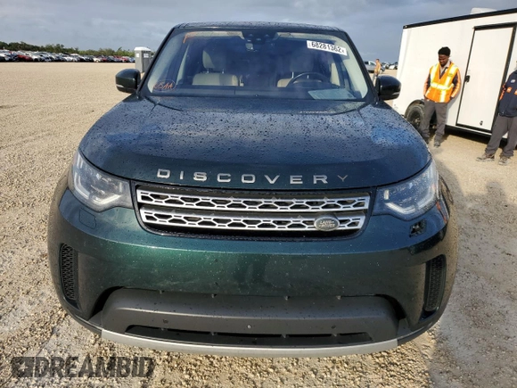 2017 Land Rover Discovery HSE with VIN SALRRBBV6HA025954, listed as a Copart auction lot 68281362 with 71,873 mi miles. Bid and sale history available at carsss.com. Image 5.