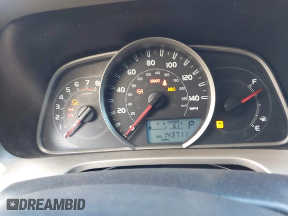 2013 Toyota RAV4 LE with VIN 2T3ZFREV4DW016072, listed as a IAAI auction lot 41753375 with 143,711 mi miles and . Bid and sale history available at DreamBid. Image 7.