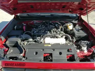 2024 Toyota Tacoma SR5 with VIN 3TYLB5JN8RT009946, listed as a Copart auction lot 80846895 with 17,752 mi miles and Salvage title. Bid and sale history available at DreamBid. Image 13.