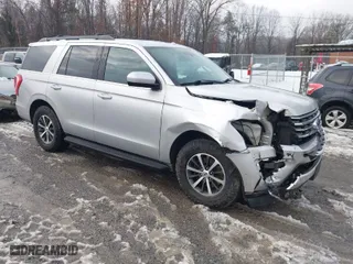 2018 Ford Expedition XLT with VIN 1FMJU1JT4JEA14491, listed as a IAAI auction lot 41549165 with 107,701 mi miles. Bid and sale history available at carsss.com. Image 1.