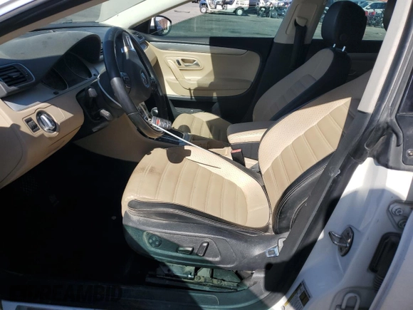 2014 Volkswagen CC R-Line with VIN WVWBN7AN0EE535837, listed as a Copart auction lot 68232344 with 118,001 mi miles and Salvage Title. Bid and sale history available at carsss.com. Image 7.