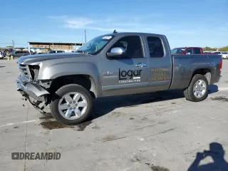 2012 GMC Sierra 1500 SLE with VIN 1GTR1VE01CZ352000, listed as a Copart auction lot 82092314 with 212,493 mi miles and Salvage title. Bid and sale history available at DreamBid. Image 1.
