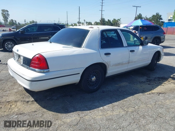 1999 Ford Crown Victoria Police с VIN 2FAFP71W1XX200937, выставлен на аукционе IAAI как лот 41977836 с пробегом 186 379 миль миль и . История ставок и продаж доступна на DreamBid. Изображение 4.