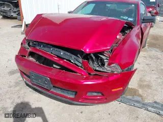 2013 Ford Mustang V6 with VIN 1ZVBP8AM9D5254770, listed as a IAAI auction lot 41828023 with 97,926 mi miles. Bid and sale history available at carsss.com. Image 6.