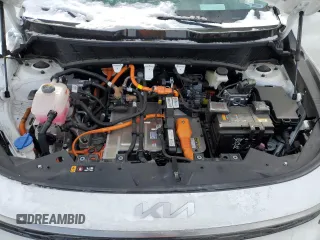 2023 Kia Niro Wave with VIN KNDCT3L10P5040523, listed as a Copart auction lot 89325305 with 8,287 mi miles and Salvage Title. Bid and sale history available at DreamBid. Image 11.