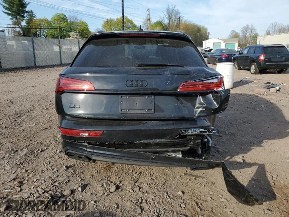 2024 Audi Q5 S line Premium z VIN WA1GAAFY6R2112201, wystawiony jako Copart lot #54532985 z przebiegiem 10 795 mil mil oraz Szkoda całkowita • Salvage title. Historia ofert i sprzedaży dostępna na DreamBid. Obrazek 6.