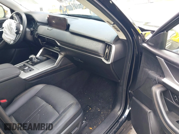 2024 Mazda CX-90 3.3 Turbo Premium with VIN JM3KKDHD1R1140431, listed as a IAAI auction lot 42144706 with Not Provided miles. Bid and sale history available at carsss.com. Image 5.