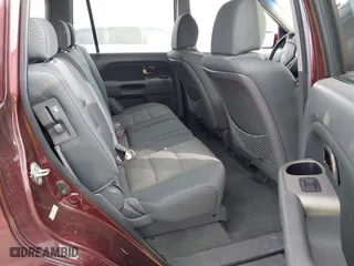2008 Honda Pilot VP with VIN 5FNYF28298B024958, listed as a IAAI auction lot 41795162 with 196,394 mi miles. Bid and sale history available at carsss.com. Image 8.