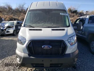 2024 Ford Transit with VIN 1FTBW3UGXRKA44492, listed as a Copart auction lot 42165685 with 5,879 mi miles and Salvage Title. Bid and sale history available at DreamBid. Image 5.