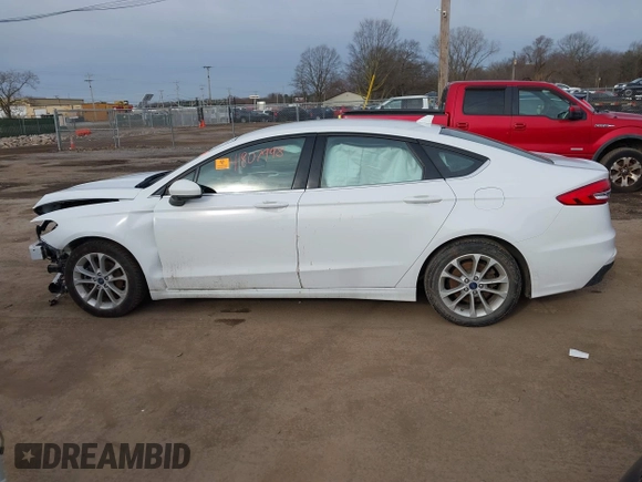 2020 Ford Fusion Hybrid SE with VIN 3FA6P0LU5LR195611, listed as a IAAI auction lot 41807998 with 128,439 mi miles. Bid and sale history available at carsss.com. Image 14.