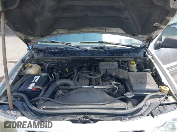 2004 Jeep Grand Cherokee Laredo with VIN 1J4GX48S34C258227, listed as a IAAI auction lot 42616107 with 160,424 mi miles and . Bid and sale history available at DreamBid. Image 10.