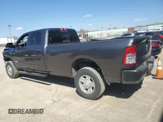 2022 Ram 2500 Tradesman with VIN 3C6UR5HJXNG157305, listed as a Copart auction lot 52484455 with 35,973 mi miles and Salvage title. Bid and sale history available at DreamBid. Image 2.