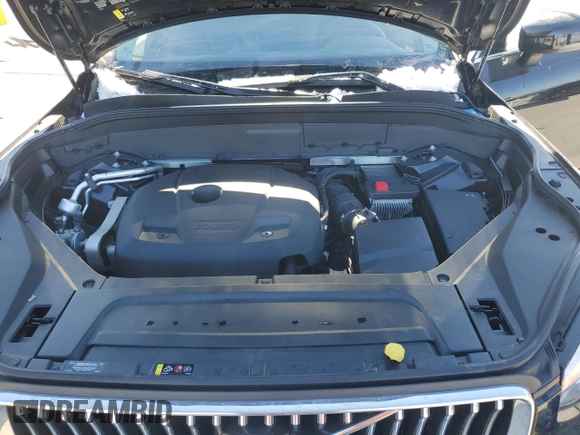 2021 Volvo XC90 Momentum with VIN YV4A22PK3M1717801, listed as a Copart auction lot 88408865 with 35,414 mi miles and Clean title. Bid and sale history available at DreamBid. Image 14.