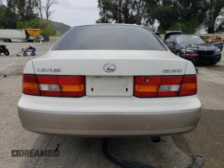 1999 Lexus ES 300 with VIN JT8BF28G9X5058186, listed as a Copart auction lot 53206205 with 196,462 mi miles and Clean title. Bid and sale history available at DreamBid. Image 6.