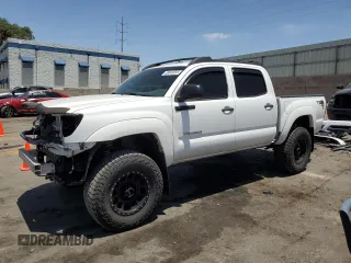 2013 Toyota Tacoma with VIN 5TFLU4ENXDX055999, listed as a Copart auction lot 58846035 with 187,919 mi miles and Salvage title. Bid and sale history available at DreamBid. Image 1.