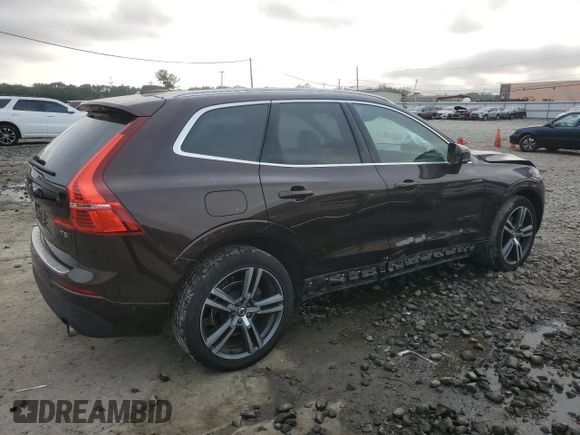 2018 Volvo XC60 Momentum with VIN LYV102RK5JB116738, listed as a Copart auction lot 71602444 with 53,916 mi miles and Salvage title. Bid and sale history available at DreamBid. Image 3.