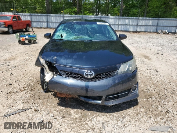 2014 Toyota Camry L with VIN 4T1BF1FK2EU831694, listed as a Copart auction lot 53942985 with 174,395 mi miles and Salvage Title. Bid and sale history available at carsss.com. Image 5.