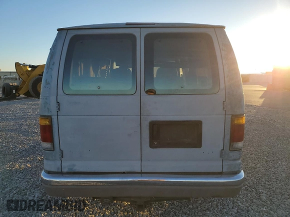 1993 Ford Econoline Cargo with VIN 1FDEE14HXPHA70531, listed as a Copart auction lot 89220235 with 202,718 mi miles and Salvage Title. Bid and sale history available at DreamBid. Image 6.