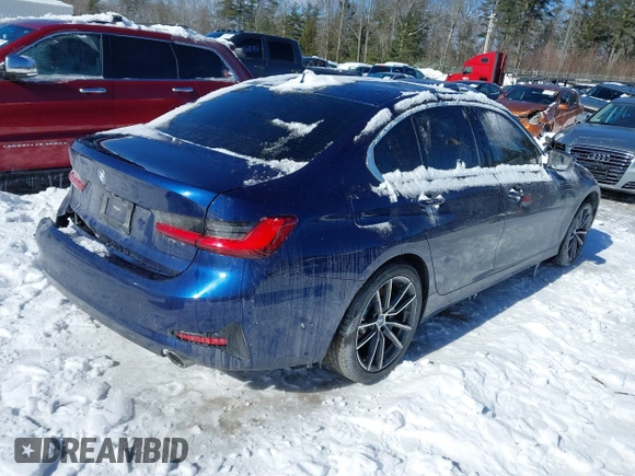 2019 BMW 3 Series 330i xDrive with VIN WBA5R7C59KAJ82495, listed as a IAAI auction lot 41597332 with 79,192 mi miles. Bid and sale history available at carsss.com. Image 4.